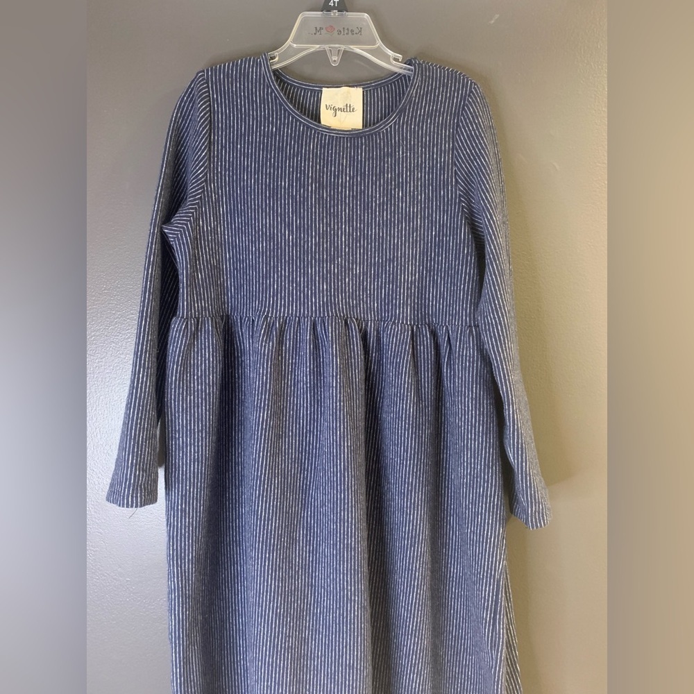 Vignette Madison Dress Blue Striped Kids Navy Dress size 8Y - Picture 3 of 5